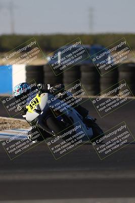 media/Oct-11-2025-CRA (Sat) [[48ae399f89]]/Races/Race 11/